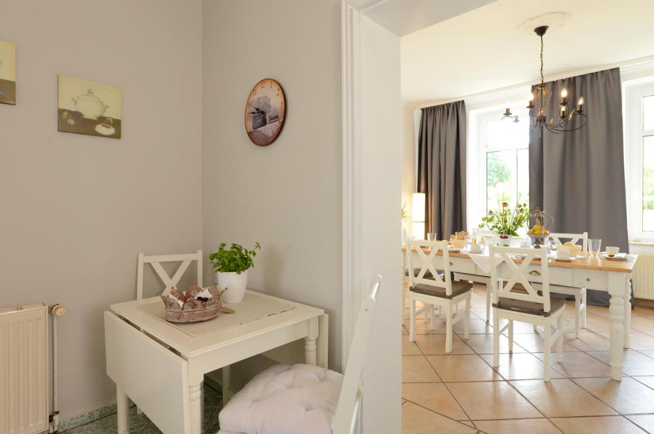Ferienhaus Fuer 8 Personen Mit Kamin & Terrasse بولتينهاجين المظهر الخارجي الصورة